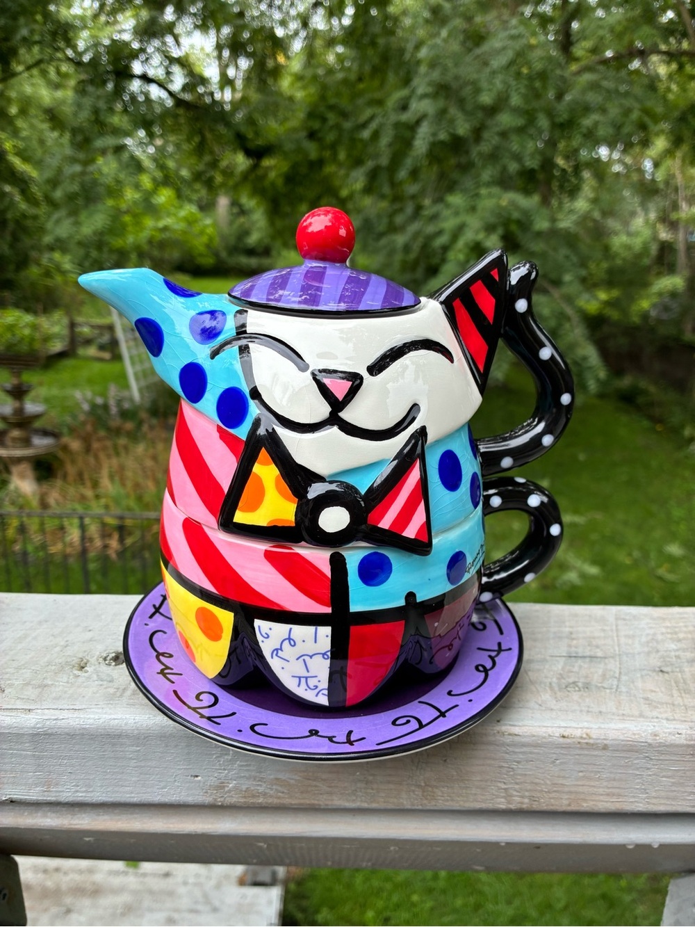 4 Piece Britto Cat Cup and Teapot Stacking with Plate and Lid